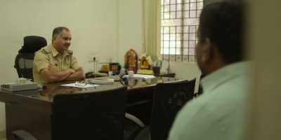 This David is a known offender.
Hasn't he escaped jail before? - Crime Stories: India Detectives