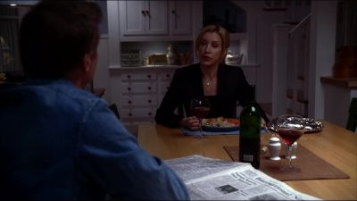 THIS DINNER IS REALLY GOOD. - Desperate Housewives