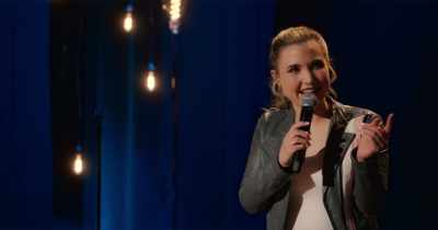 This doesn't feel good, - Taylor Tomlinson: Look at You