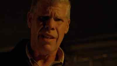 This doesn't make any sense. - Masters of Horror
