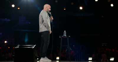 This dude stands up in bed - Tom Segura: Sledgehammer