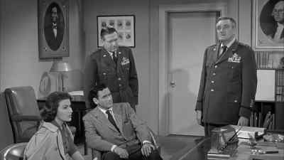 This is Easy Baker squadron leader. - The Giant Claw