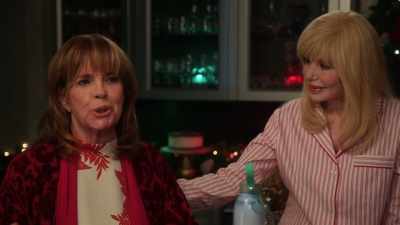 This is exactly
what I was visualizing. - Ladies of the '80s: A Divas Christmas