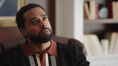 This foundation relies on you - Unwrapping Christmas: Mia's Prince
