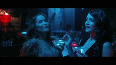 This is Francesca and I'm Angie. - Righteous Thieves