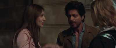 This Gas got the ring from
the café and gave it to her. - Jab Harry Met Sejal