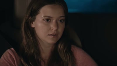 This girl, Hayley Stillwell, - The Paramedic Who Stalked Me