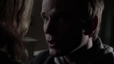 This is gonna hurtjust a little bit. - Smallville