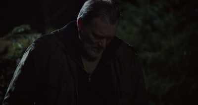 This ground's been disturbed.
There's something here. - Calibre