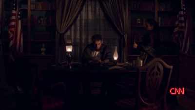 THIS GUY LOST PRETTY MUCH
EVERYBODY IN HIS LIFE. - Lincoln: Divided We Stand