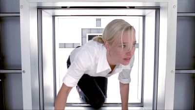 This guy sure moves quickly He's just gone - Cube²: Hypercube