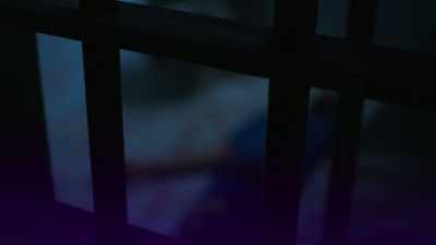 This guy winds up in a prison
cell with someone who's - Death by Fame