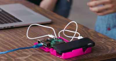 This guy's looking for the wireless signal
between the drone and your iPad. - White Rabbit Project
