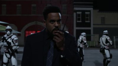 This is Henderson.
We have a situation. - The Walking Dead