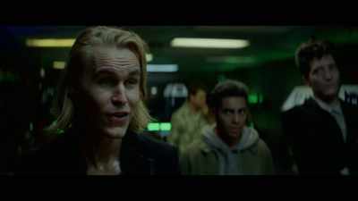 ‐ This here is a Brawlers bar. - Reprisal