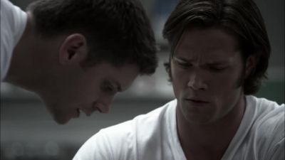 This hole goes all the
way through to his brain. - Supernatural