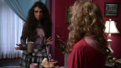 This house, it's pathetic. - Sorority Babes in the Slimeball Bowl-O-Rama 2