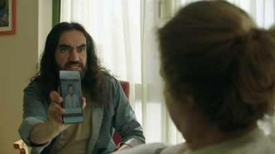 -This iris?
-I could never forget her face. - My Father's Murder in Greece