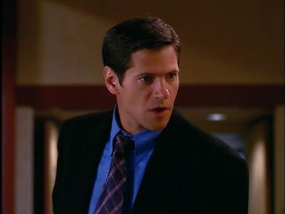 THIS IS A DOCTOR'S OFFICE - Melrose Place