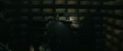 This is called a parachute. - The King's Man