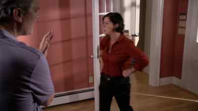 - THIS IS CRAZY.
- UH, HELLO? - Royal Pains