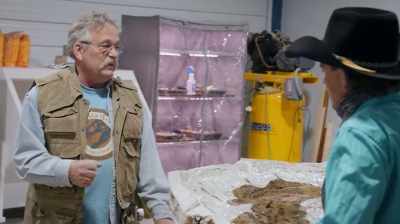 THIS IS EXACTLY WHAT WE NEED.
EXACTLY WHAT WE NEED - Dino Hunters