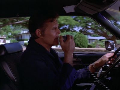 THIS IS McGARRETT. - Hawaii Five-O