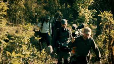 THIS IS OUR BEST CHANCE
OF FINDING EITHER - Expedition Mungo