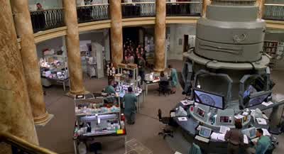 This is the most advanced electron microscope on the Eastern Seaboard. - Spider Man