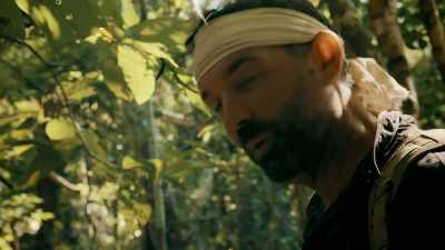 THIS IS WHEN I'M QUITE RELIEVED
THAT WE'RE NOT FILMING - Expedition Mungo