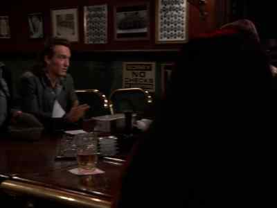 This isn't a good night for
you to be here, O'Connor. - Murder, She Wrote
