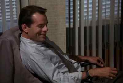 This isn't bad. - Moonlighting