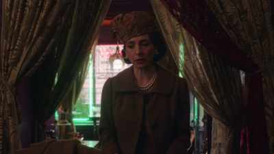 - This isn't happening.
- The price is the same. - The Marvelous Mrs. Maisel