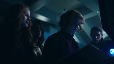 -This isn't...
Jason would never...
-lt's right there, Cheryl! - Riverdale