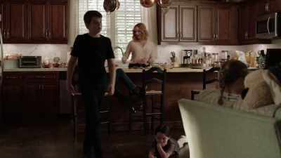 - This isn't me telling Mom
and Dad that you smoked pot. - Good Girls