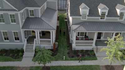 This isn't the right porch,
but it's just brought to mind, - The Walking Dead: The Return