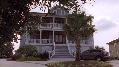 This iswhere grandpa dan lives? - One Tree Hill