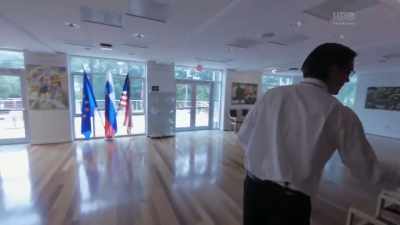 This is it. Conference room.
This is where everything happened. - Houston, We Have a Problem!