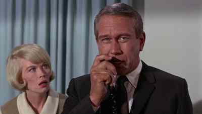 This is it, Control.
132 Eighth Street. - That Darn Cat!