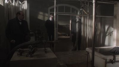 This, it is how he was discovered? - Agatha Christie's Poirot