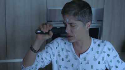 This is like a little
lymphatic massage. - Introducing, Selma Blair