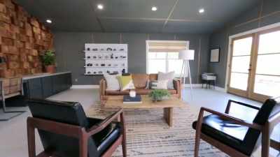 this-like-artwork-itself - Fixer Upper: Behind the Design
