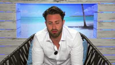 This is like,
"Oh, I'm scared,"
and this is survival. - Love Island