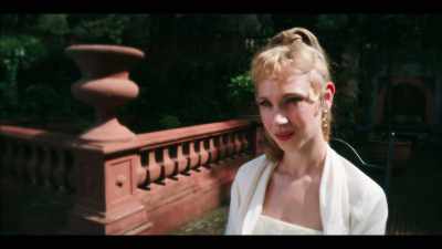 This little bird,
she represents France. - Little Birds