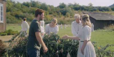 - This is Maja.
- Maja, Hi. - Midsommar