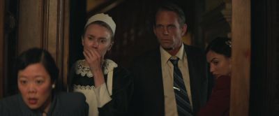 This man is dead. - Invitation to a Murder