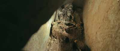 This man was important,
because he was mummified. - Unknown: The Lost Pyramid