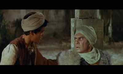 This man is my friend. - The Long Duel