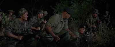 -This man needs attention.
-Medic! - The Green Berets