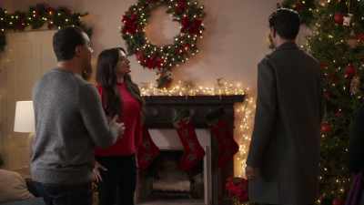 This mantle is custom made
by a very talented craftsman. - A Christmas Open House